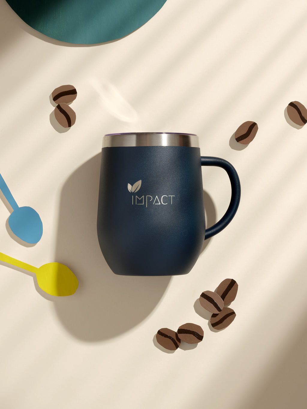 Dunkelblauer Premium Firmen - Kaffeebecher mit Logo - Gravur | B2B Corporate Gifts - impact zurich